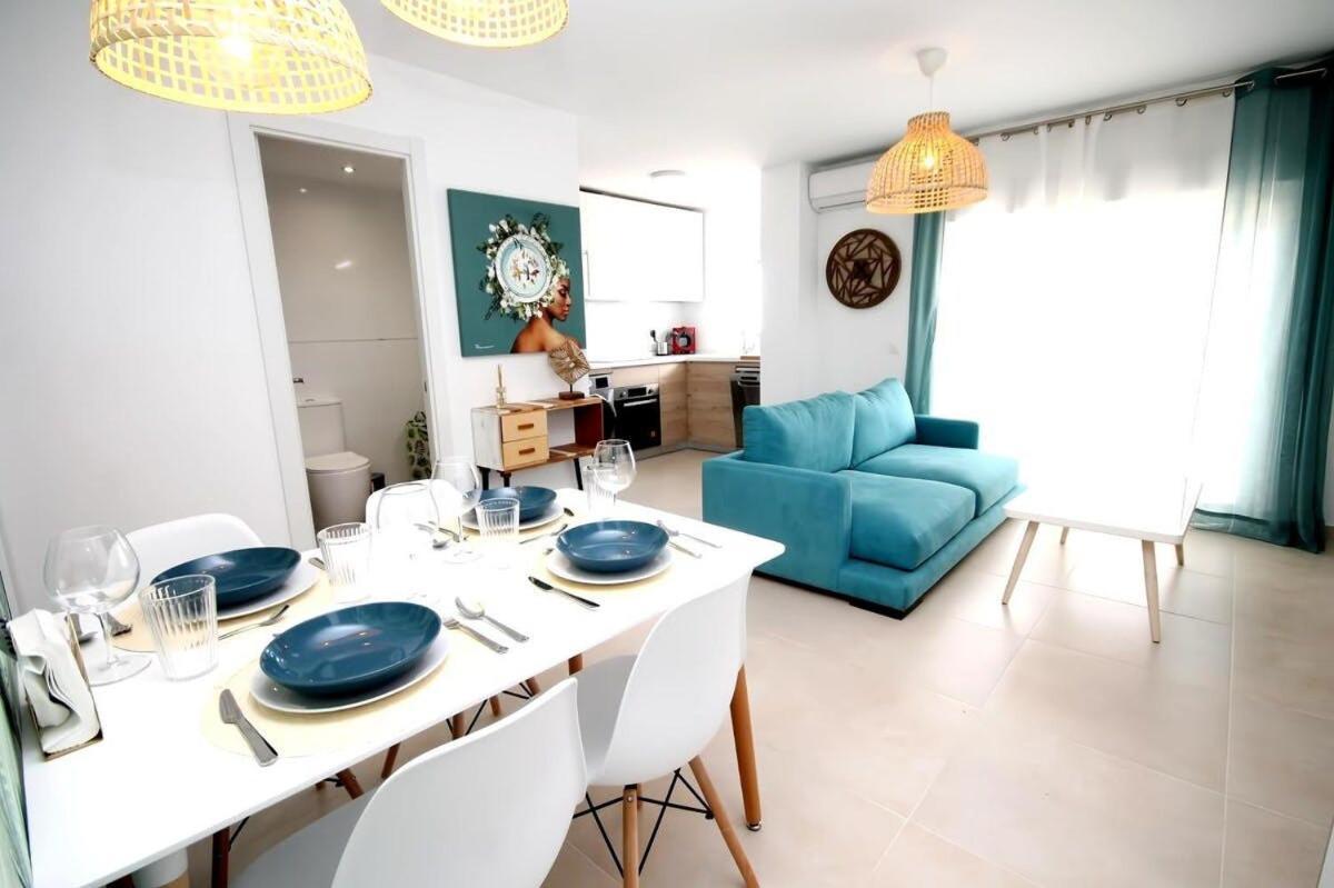 Apartamento Moderno Y Con Estilo En La Carihuela ตอร์เรโมลิโนส ภายนอก รูปภาพ