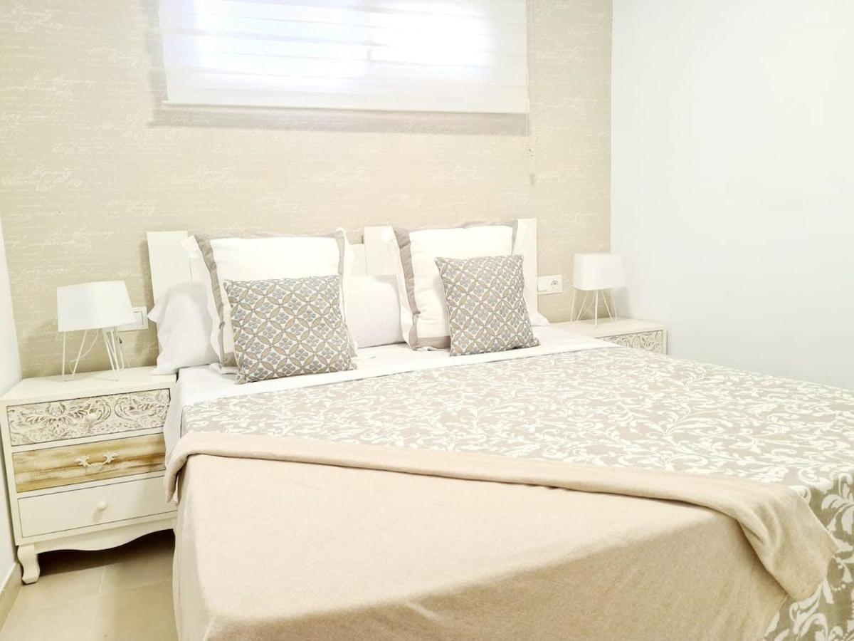 Apartamento Moderno Y Con Estilo En La Carihuela ตอร์เรโมลิโนส ภายนอก รูปภาพ